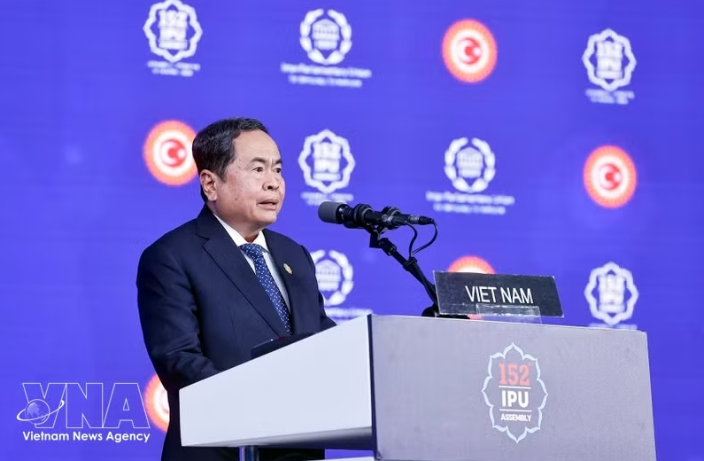 Vietnam's top legislator addresses general debate at 152nd IPU Assembly